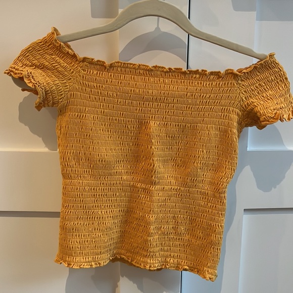 Hollister Off the Shoulder Tops Bundle - Picture 3 of 3